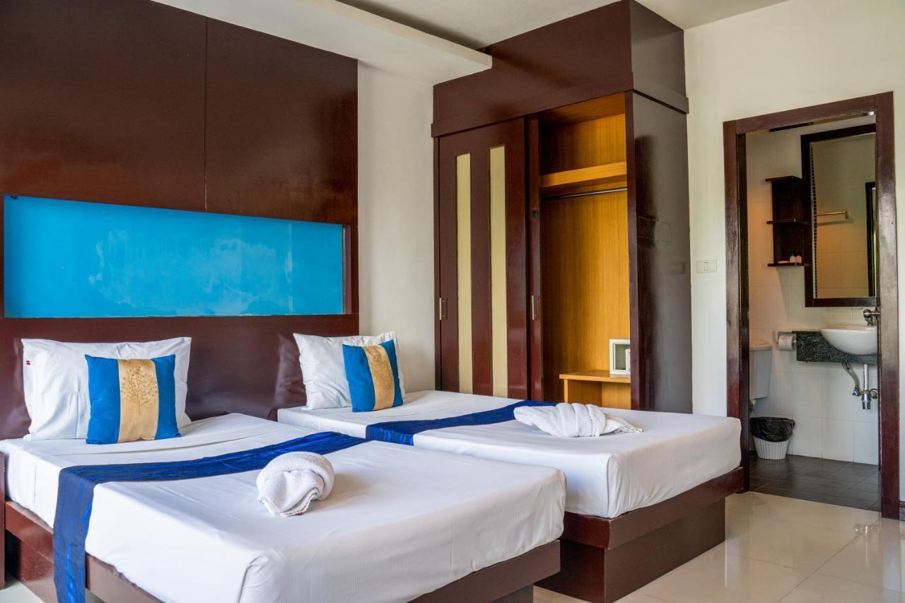 Blue Sky Patong 호텔 외부 사진